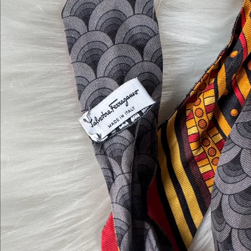 Salvatore Ferragamo silk double sided Twilly with gold‎ Gancini scarf ring